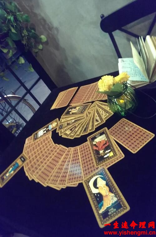 星盘金星星座代表什么？怎么看？